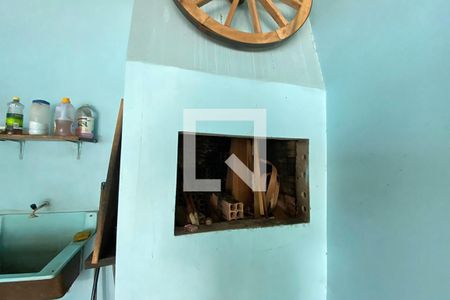 Casa à venda com 136m², 3 quartos e 2 vagasChurrasqueira