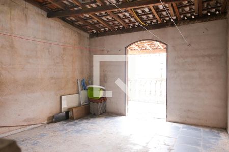 Casa à venda com 160m², 2 quartos e 1 vagaÁrea de Serviço