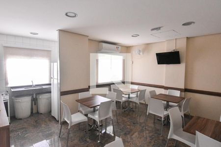 Apartamento à venda com 65m², 2 quartos e 1 vaga Apartamento à venda com 65m², 2 quartos e 1 vagaÁrea comum - Salão de festas