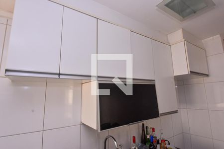 Apartamento à venda com 65m², 2 quartos e 1 vaga Apartamento à venda com 65m², 2 quartos e 1 vagaCozinha - Armários