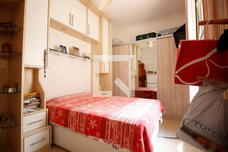 Casa à venda com 200m², 5 quartos e 2 vagasSuíte 1