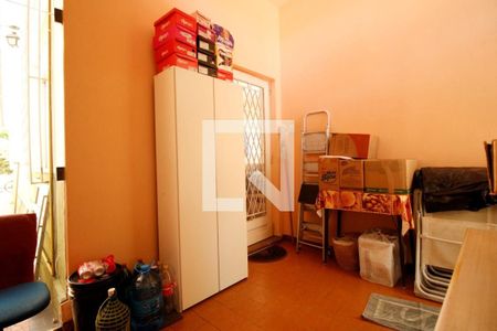 Casa à venda com 200m², 5 quartos e 2 vagasDespensa