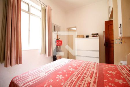 Casa à venda com 200m², 5 quartos e 2 vagasSuíte 1