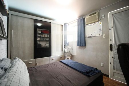 Casa à venda com 200m², 5 quartos e 2 vagasSuíte 3