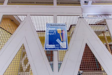 Casa à venda com 266m², 3 quartos e 3 vagas Casa à venda com 266m², 3 quartos e 3 vagasPlaca Instalada