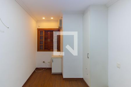 Casa à venda com 266m², 3 quartos e 3 vagas Casa à venda com 266m², 3 quartos e 3 vagasQuarto 2