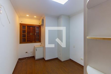 Casa à venda com 266m², 3 quartos e 3 vagas Casa à venda com 266m², 3 quartos e 3 vagasQuarto 2