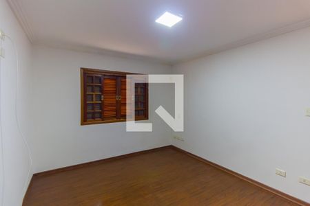 Casa à venda com 266m², 3 quartos e 3 vagas Casa à venda com 266m², 3 quartos e 3 vagasQuarto 1