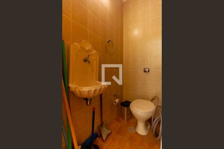 Casa à venda com 266m², 3 quartos e 3 vagas Casa à venda com 266m², 3 quartos e 3 vagasBanheiro 4