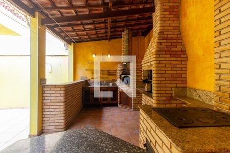 Casa à venda com 266m², 3 quartos e 3 vagas Casa à venda com 266m², 3 quartos e 3 vagasChurrasqueira