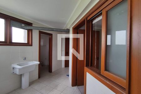 Apartamento à venda com 253m², 3 quartos e 2 vagas Apartamento à venda com 253m², 3 quartos e 2 vagas Área de Serviço