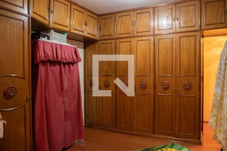 Casa para alugar com 300m², 3 quartos e 3 vagas Casa para alugar com 300m², 3 quartos e 3 vagasCloset do quarto 3