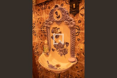 Casa para alugar com 300m², 3 quartos e 3 vagas Casa para alugar com 300m², 3 quartos e 3 vagasBanheiro 2