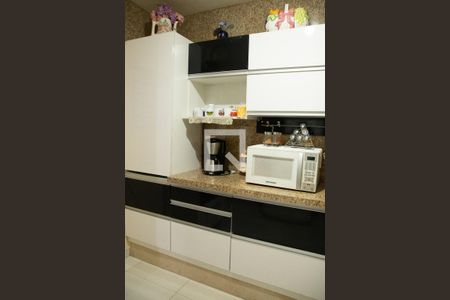 Casa para alugar com 300m², 3 quartos e 3 vagas Casa para alugar com 300m², 3 quartos e 3 vagasCozinha