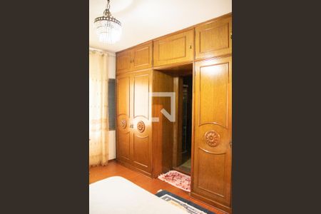 Casa para alugar com 300m², 3 quartos e 3 vagas Casa para alugar com 300m², 3 quartos e 3 vagasQuarto 1