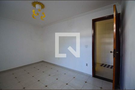 Casa à venda com 300m², 3 quartos e 1 vaga Casa à venda com 300m², 3 quartos e 1 vagaQuarto 2