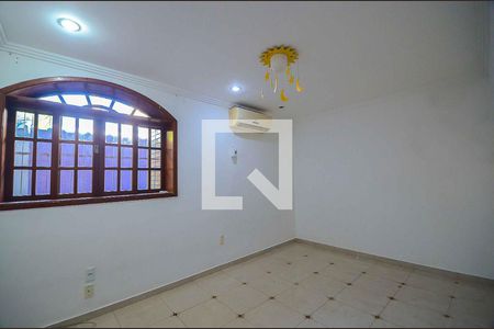Casa à venda com 300m², 3 quartos e 1 vaga Casa à venda com 300m², 3 quartos e 1 vagaQuarto 2