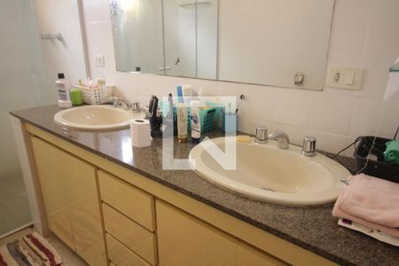 Casa à venda com 260m², 4 quartos e 4 vagasPia