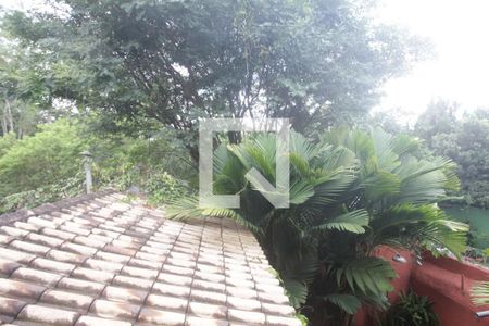 Casa à venda com 260m², 4 quartos e 4 vagasVista da suíte 1