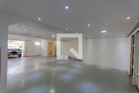 Casa à venda com 270m², 4 quartos e 3 vagasGaragem