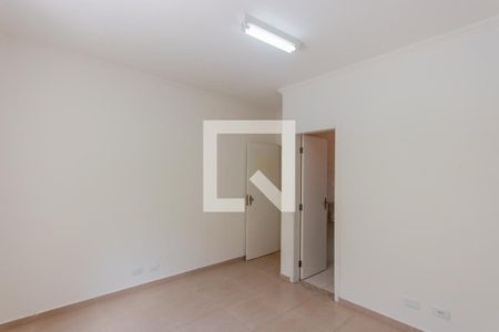 Casa à venda com 270m², 4 quartos e 3 vagasSuíte 2