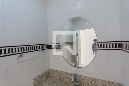 Casa à venda com 270m², 4 quartos e 3 vagasEspelho