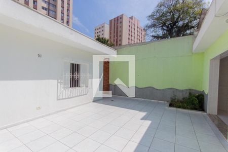 Casa à venda com 270m², 4 quartos e 3 vagas Casa à venda com 270m², 4 quartos e 3 vagasQuintal