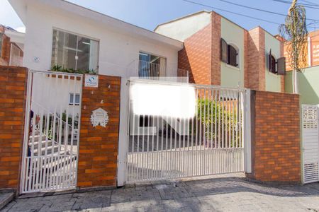 Casa à venda com 270m², 4 quartos e 3 vagasFachada