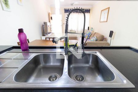 Casa à venda com 205m², 5 quartos e 6 vagasCozinha