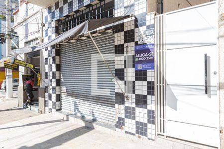 Casa para alugar com 53m², 1 quarto e sem vaga Casa para alugar com 53m², 1 quarto e sem vagaFachada
