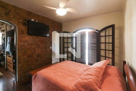 Casa à venda com 199m², 3 quartos e 2 vagas Casa à venda com 199m², 3 quartos e 2 vagasQuarto 1