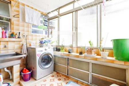 Apartamento à venda com 167m², 3 quartos e sem vagaÁrea de Serviço