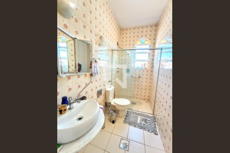 Casa à venda com 300m², 4 quartos e 5 vagas