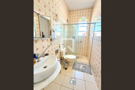 Casa à venda com 300m², 4 quartos e 5 vagas