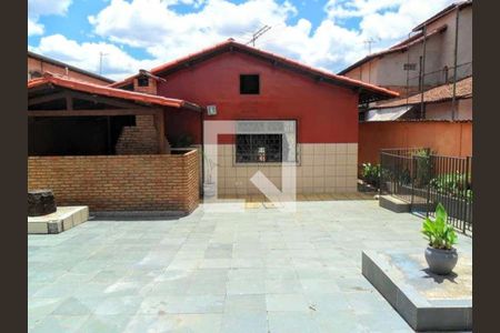 Casa à venda com 600m², 4 quartos e 6 vagas