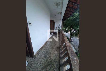 Casa à venda com 360m², 5 quartos e 2 vagas