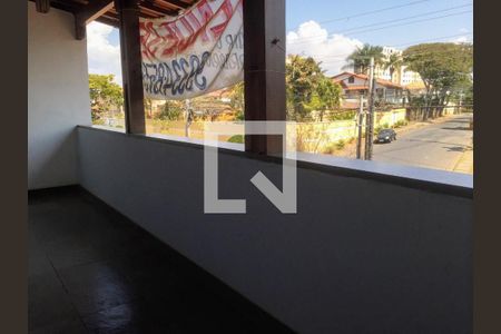 Casa à venda com 309m², 4 quartos e 2 vagas