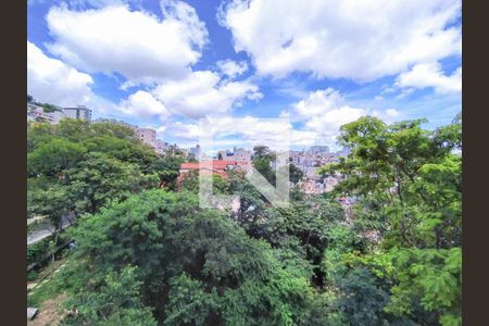 Apartamento à venda com 226m², 4 quartos e 5 vagas