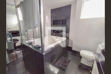 Apartamento à venda com 226m², 4 quartos e 5 vagas