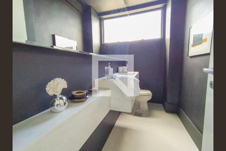 Apartamento à venda com 226m², 4 quartos e 5 vagas