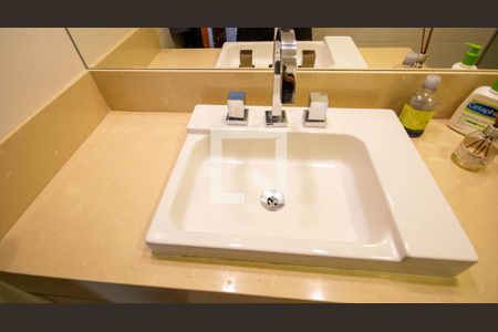 Apartamento à venda com 222m², 3 quartos e 1 vagaBanheiro do Quarto 1