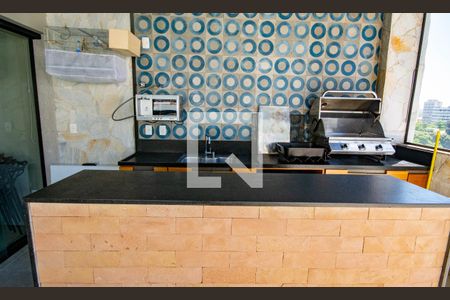 Apartamento à venda com 222m², 3 quartos e 1 vagaChurrasqueira