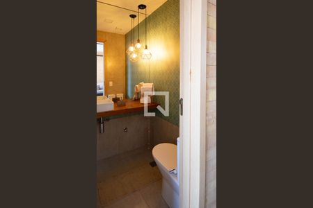 Apartamento à venda com 222m², 3 quartos e 1 vagalavabo 2