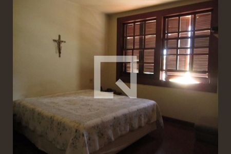 Casa à venda com 353m², 3 quartos e 4 vagas