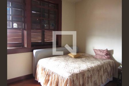 Casa à venda com 353m², 3 quartos e 4 vagas