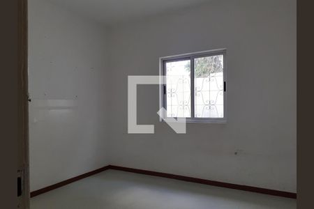 Casa à venda com 180m², 4 quartos e 5 vagas
