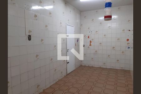 Casa à venda com 180m², 4 quartos e 5 vagas