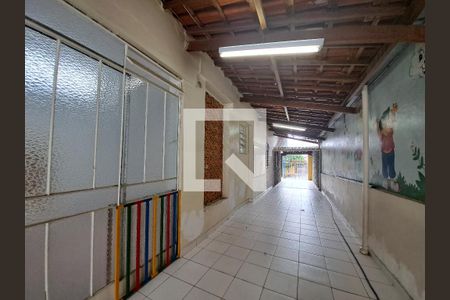 Casa à venda com 180m², 4 quartos e 5 vagas