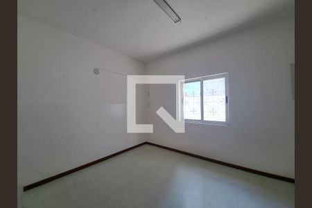 Casa à venda com 180m², 4 quartos e 5 vagas