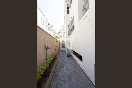 Apartamento à venda com 103m², 3 quartos e 2 vagas Apartamento à venda com 103m², 3 quartos e 2 vagasEntrada